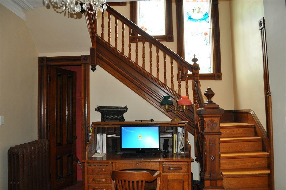Summerside Inn Bed And Breakfast Extérieur photo