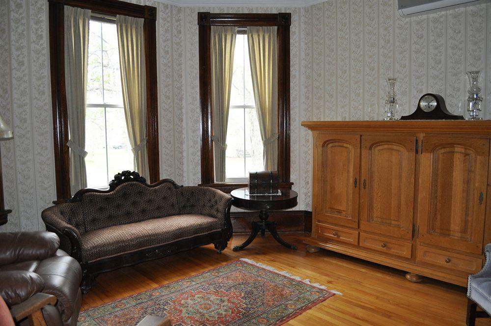 Summerside Inn Bed And Breakfast Extérieur photo