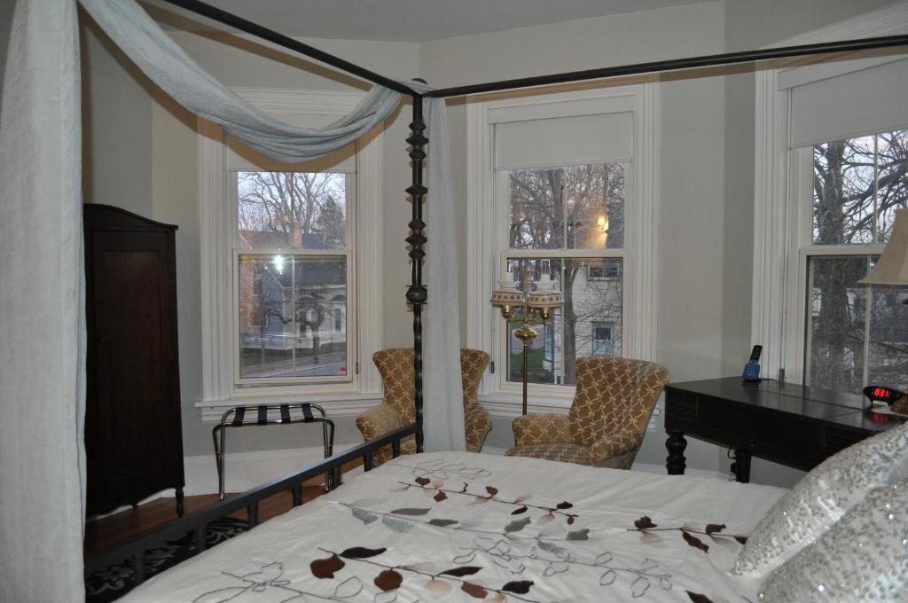 Summerside Inn Bed And Breakfast Extérieur photo