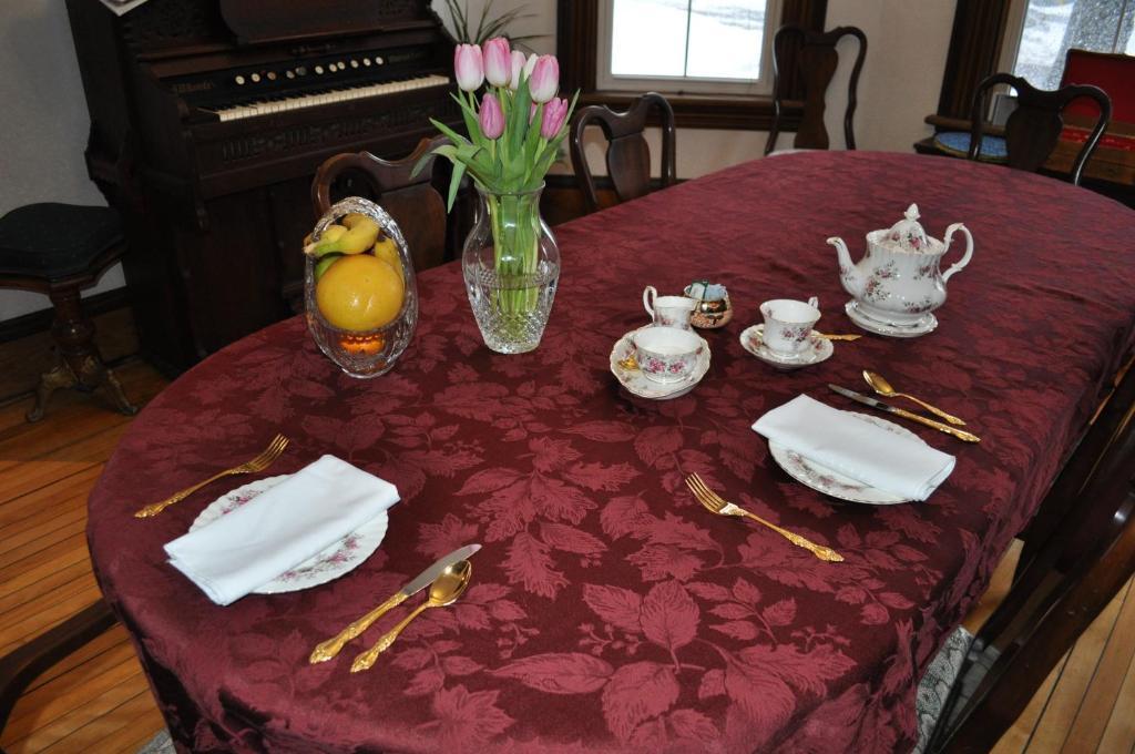 Summerside Inn Bed And Breakfast Extérieur photo