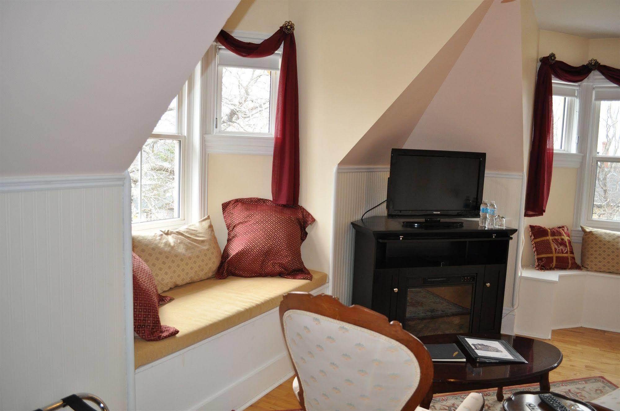 Summerside Inn Bed And Breakfast Extérieur photo