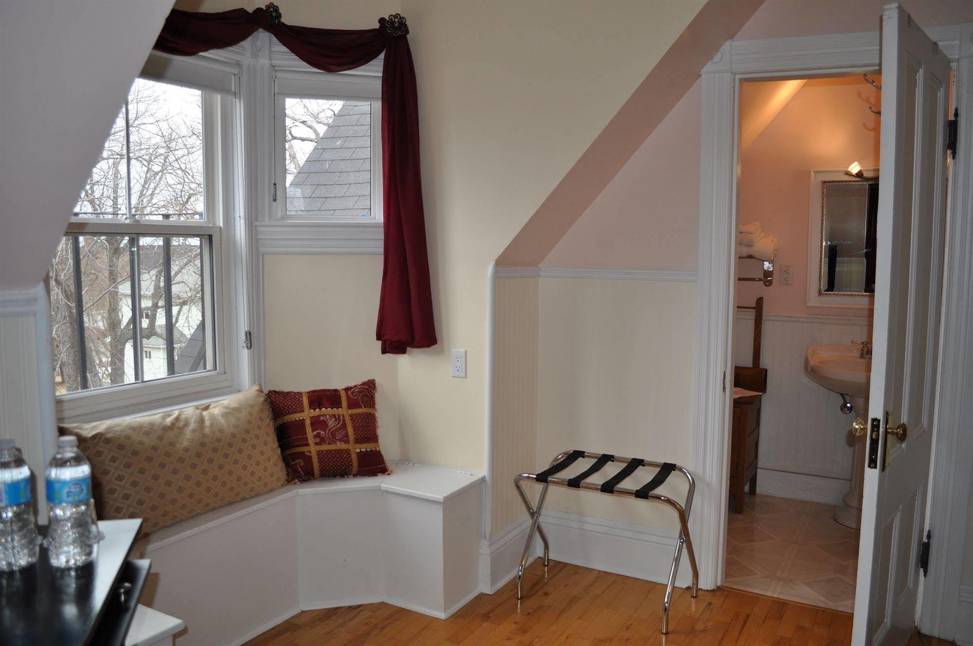 Summerside Inn Bed And Breakfast Extérieur photo